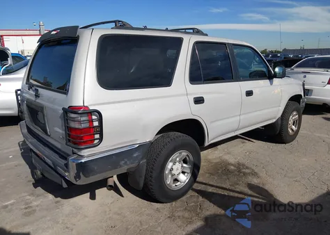 2000 Toyota 4Runner z USA, uszkodzony, nr VIN JT3GM84R4Y0058672
